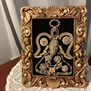 Vintage brooch necklace angel gold pearl picture frame handmade tabletop wallart